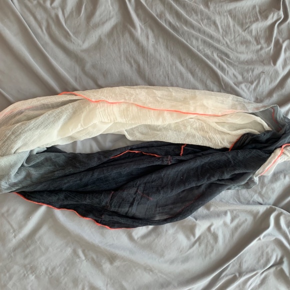 Infinity Scarf - Picture 2 of 2